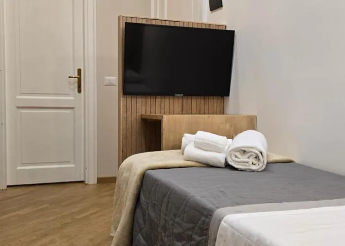 Spagna Ave Couette-café 4*