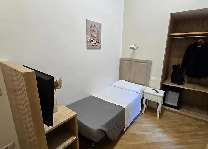 Couette-café Spagna Ave 4*