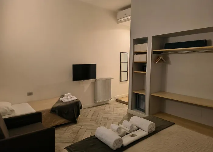 Spagna Ave 4* Rome