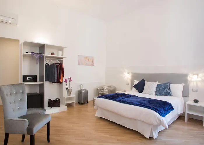 Spagna Ave 4* Rome