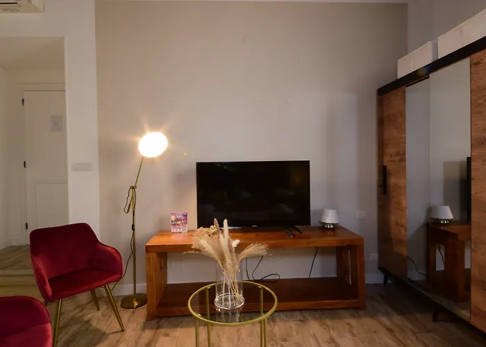 Spagna Ave Bed and Breakfast 4*
