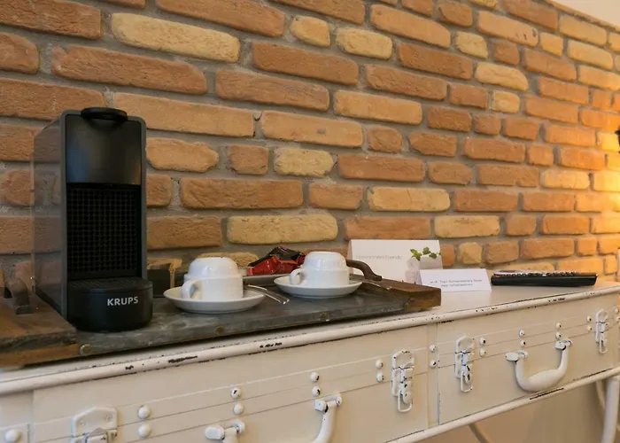 Spagna Ave Couette-café